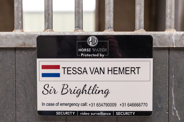 Stable plate